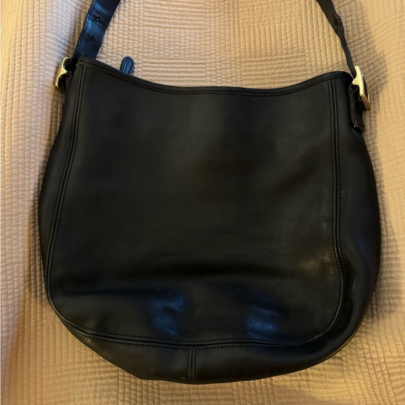 Coach Black Leather Classic Crossbody Messenger Bag With Adjustable Strap - Picture 15 of 15